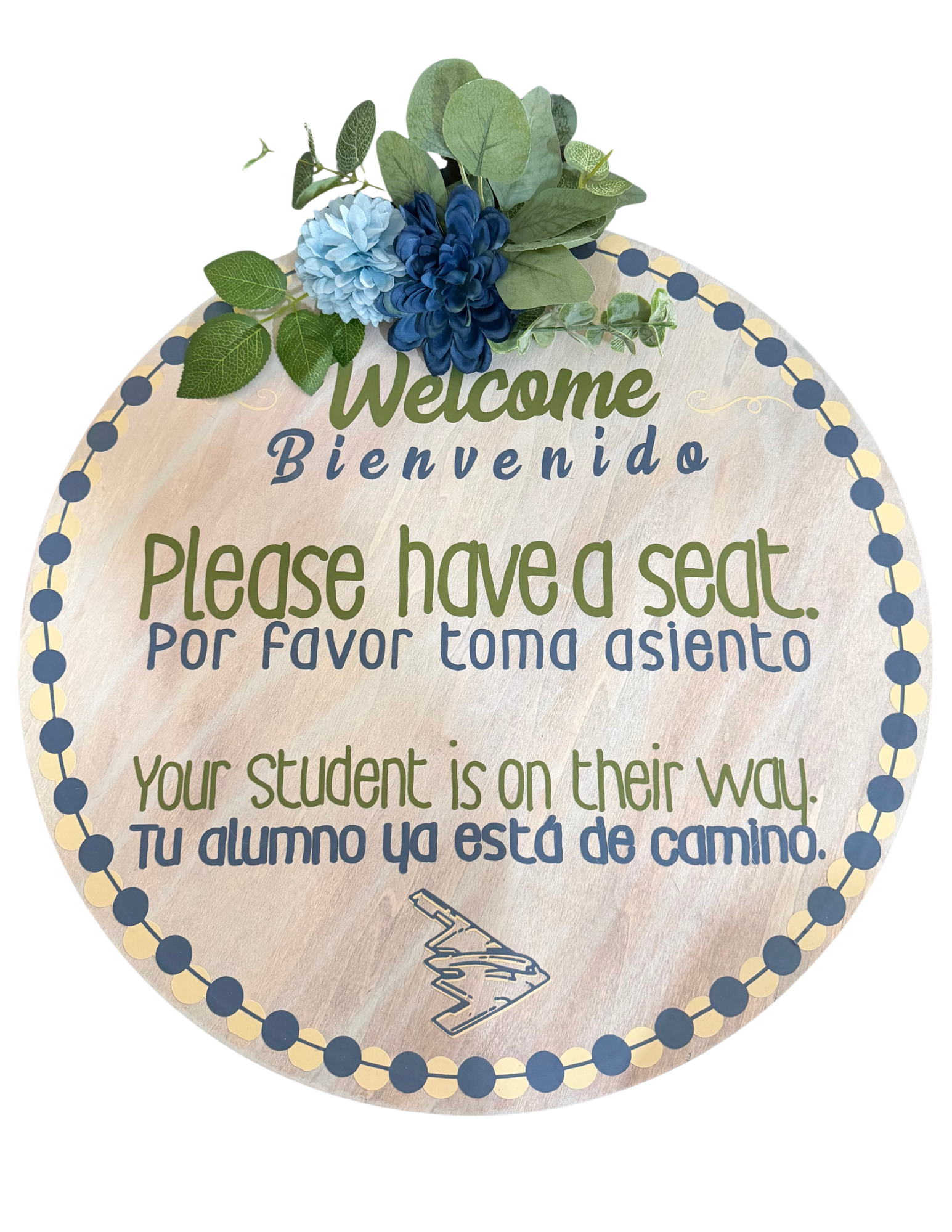 Bilingual welcome door sign with floral bow
